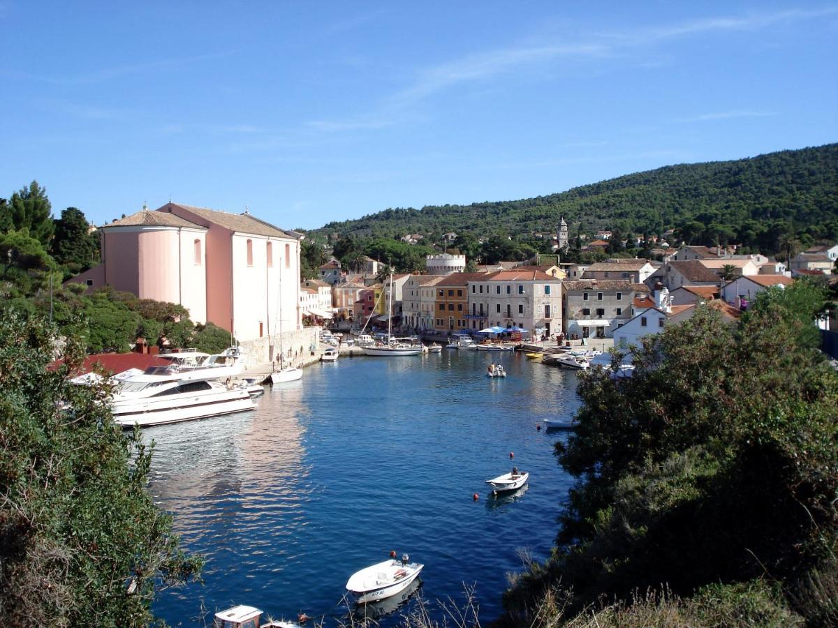 Apartments Velo Veli Lošinj Zewnętrze zdjęcie